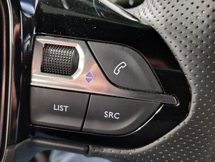 PEUGEOT 208 2023 - Photo n°21