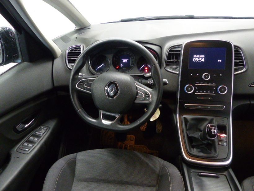 RENAULT SCENIC IV 2017 - Photo n°8
