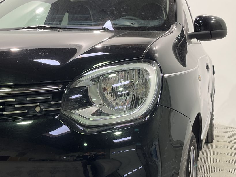RENAULT TWINGO III 2021 - Photo n°8