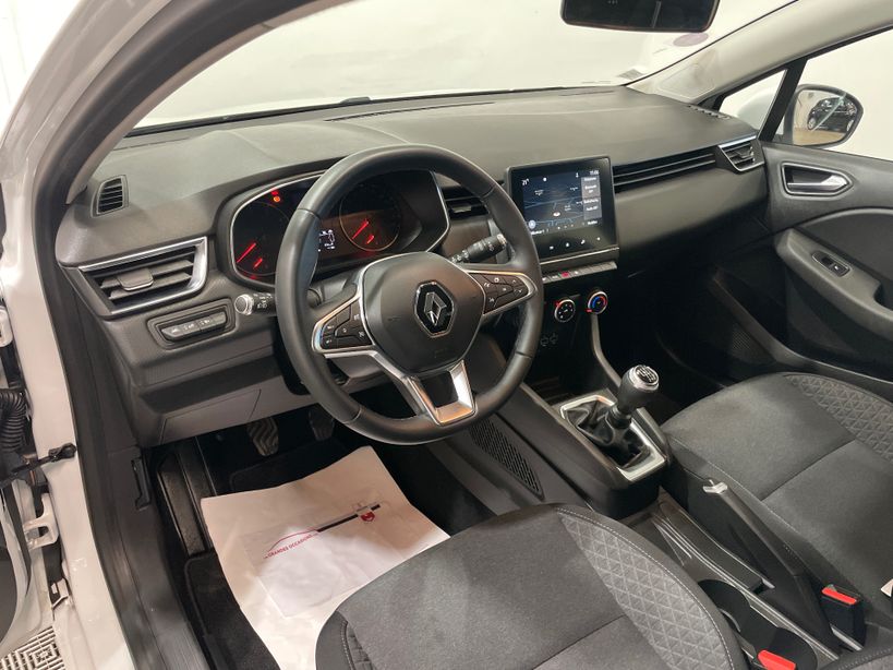 RENAULT CLIO V 2021 - Photo n°12