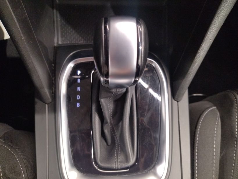 RENAULT MEGANE IV BERLINE 2021 - Photo n°17