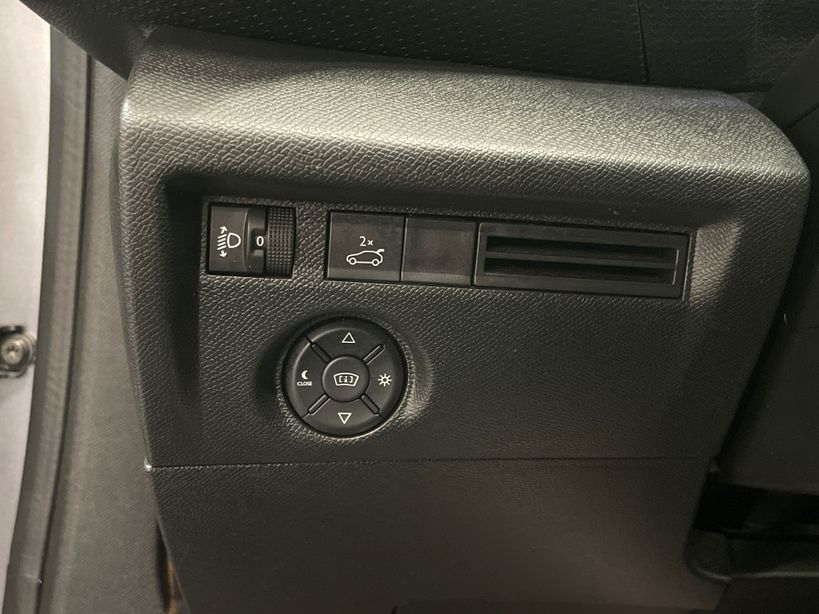 CITROEN C4 X 2023 - Photo n°17