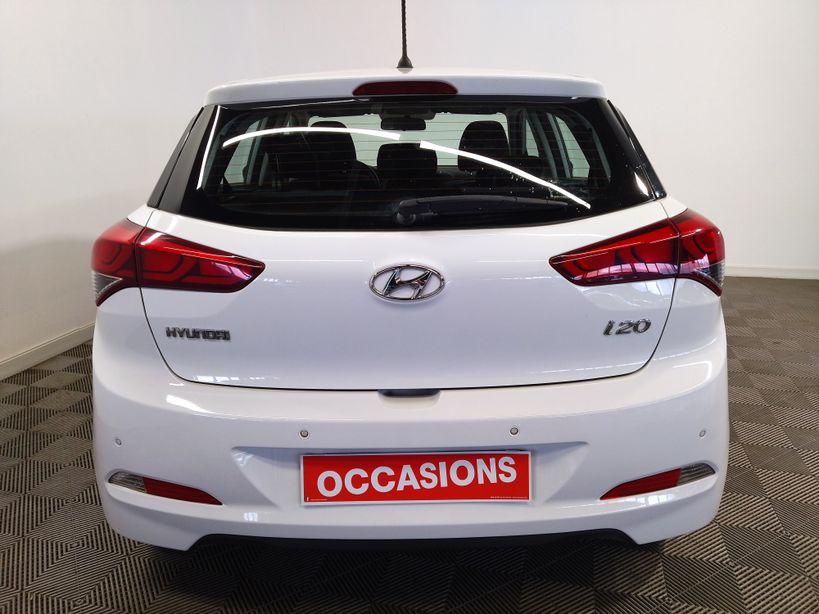 HYUNDAI i20 2015 - Photo n°6