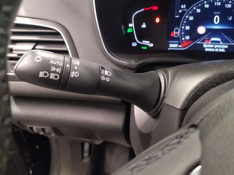 RENAULT MEGANE IV ESTATE 2021 - Photo n°15