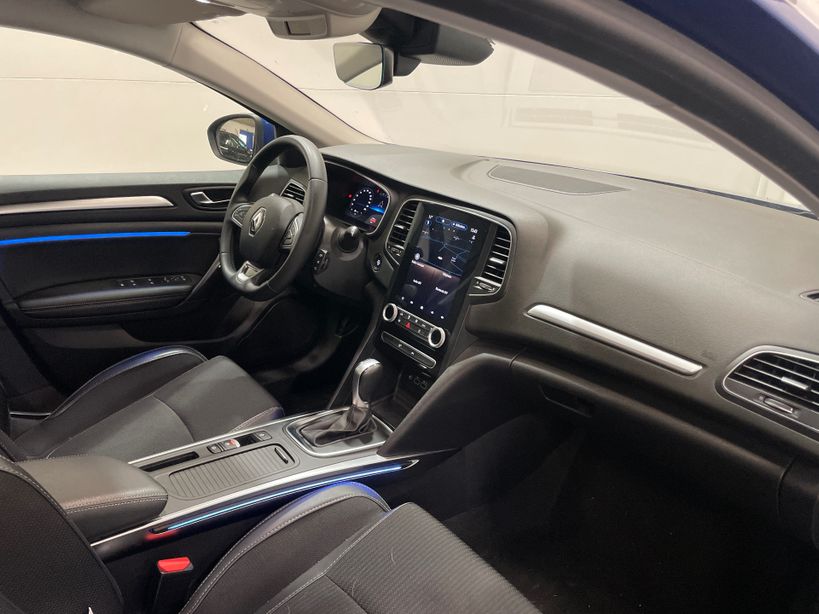 RENAULT MEGANE IV BERLINE 2023 - Photo n°7