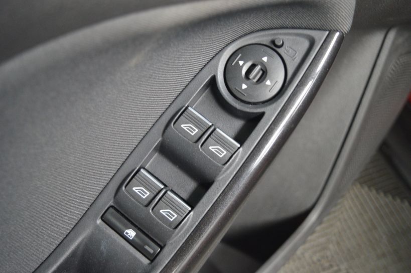 FORD FOCUS SW 2016 - Photo n°29