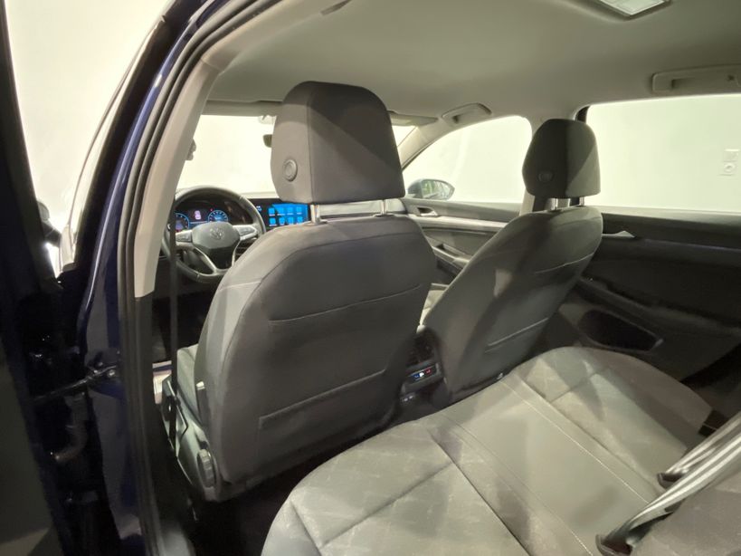 VOLKSWAGEN GOLF 2023 - Photo n°38