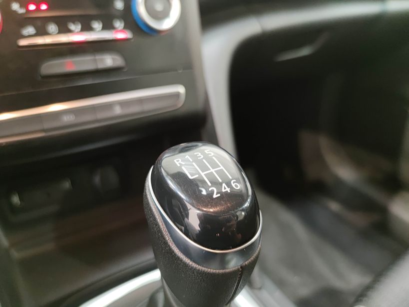 RENAULT MEGANE IV ESTATE BUSINESS 2020 - Photo n°26
