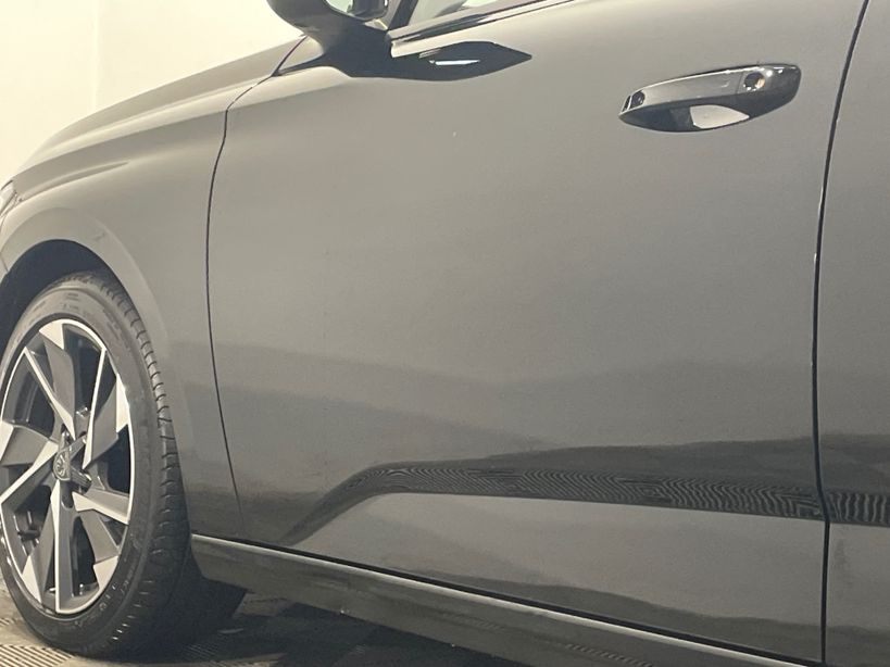 PEUGEOT 308 2023 - Photo n°3