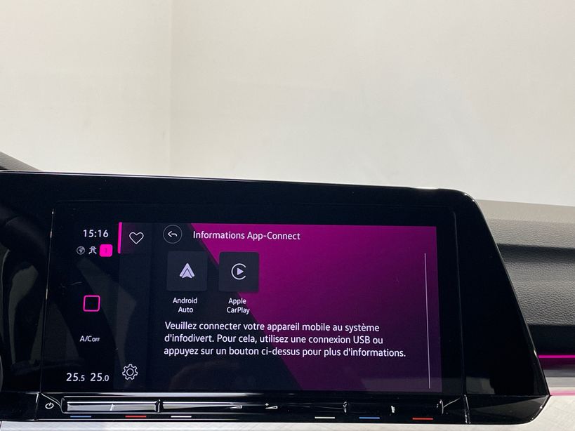 VOLKSWAGEN GOLF 2023 - Photo n°17