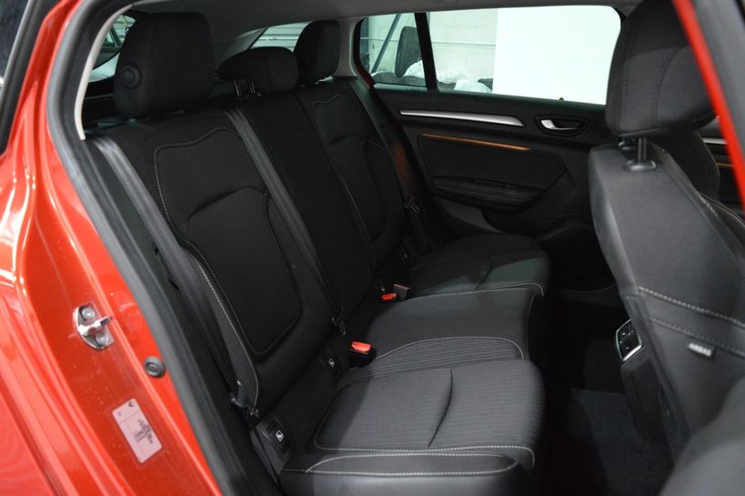 RENAULT MEGANE IV ESTATE 2019 - Photo n°7