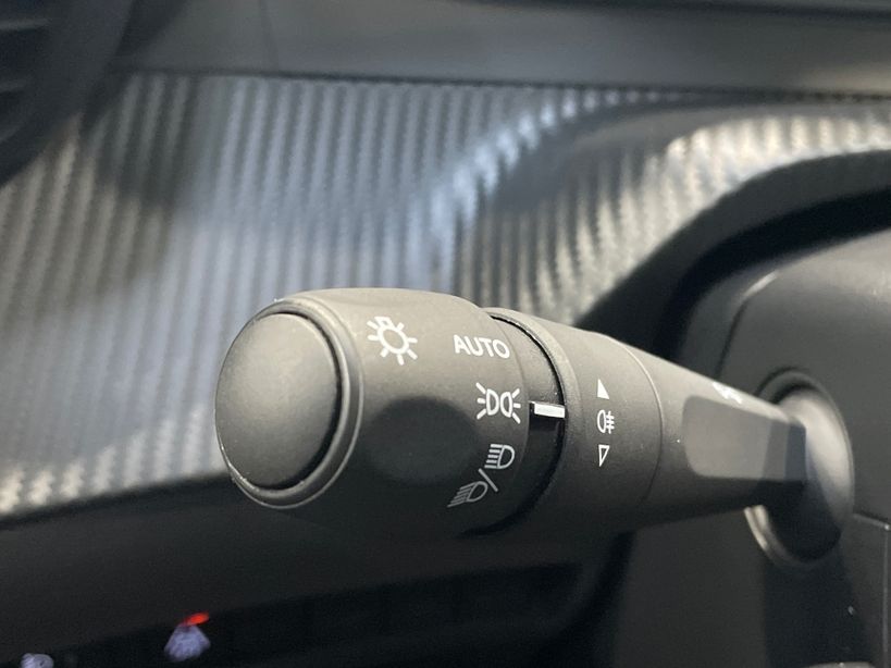 PEUGEOT 208 2023 - Photo n°27