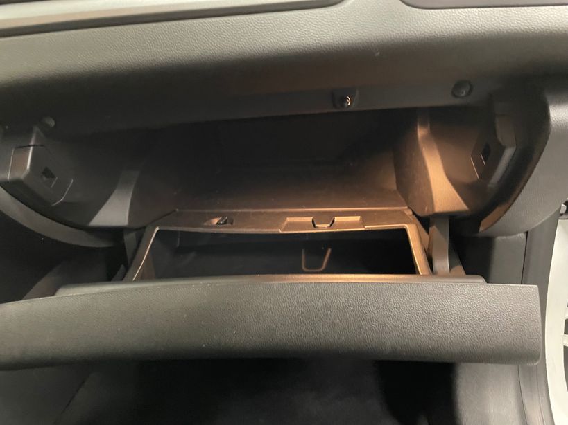 RENAULT MEGANE IV BERLINE 2022 - Photo n°29