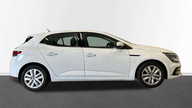RENAULT MEGANE IV BERLINE 2021 - Photo n°4