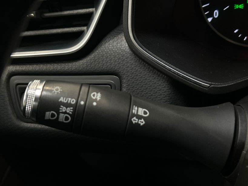 RENAULT CLIO V 2020 - Photo n°25