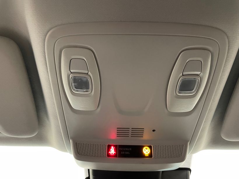 RENAULT MEGANE IV ESTATE 2022 - Photo n°27