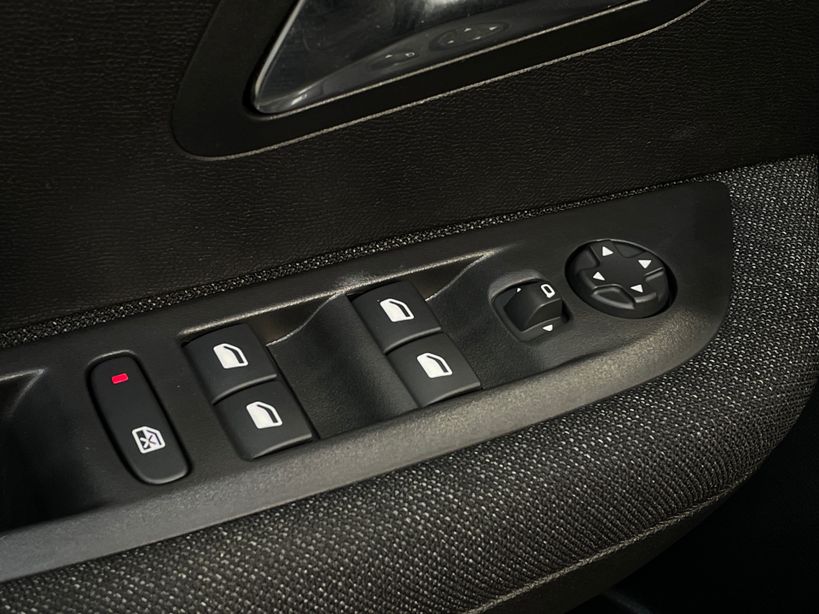 PEUGEOT 208 2025 - Photo n°29