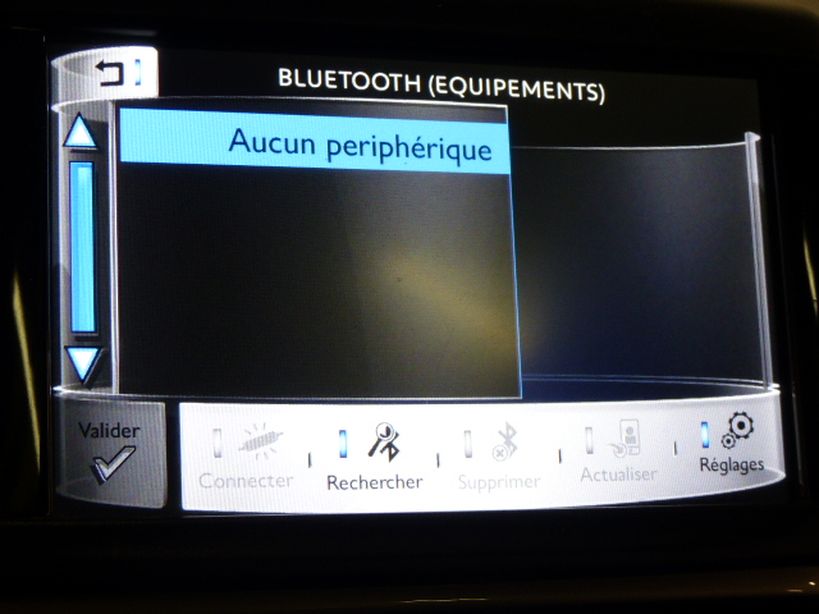 PEUGEOT 208 2014 - Photo n°6