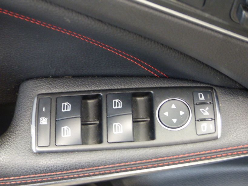 MERCEDES CLASSE A 2013 - Photo n°11