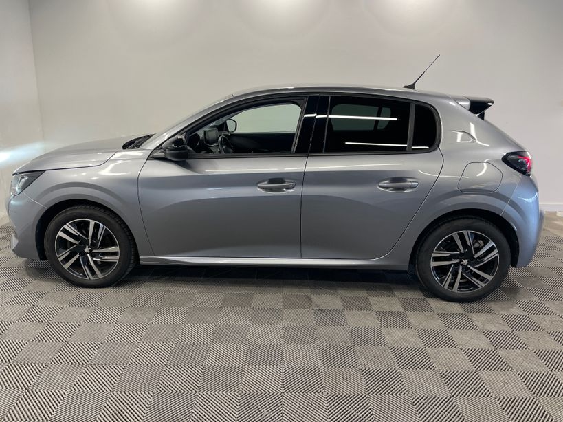 PEUGEOT 208 2023 - Photo n°8