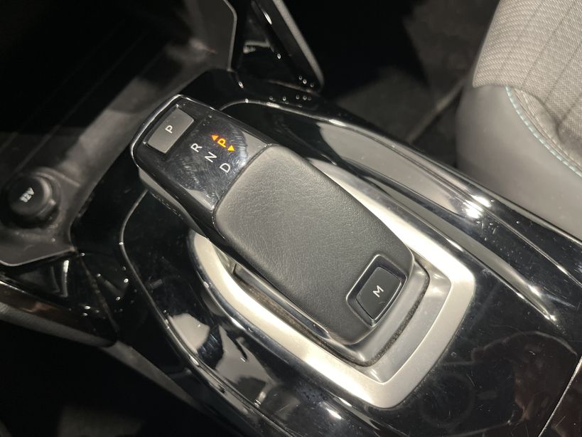 PEUGEOT 208 2021 - Photo n°19