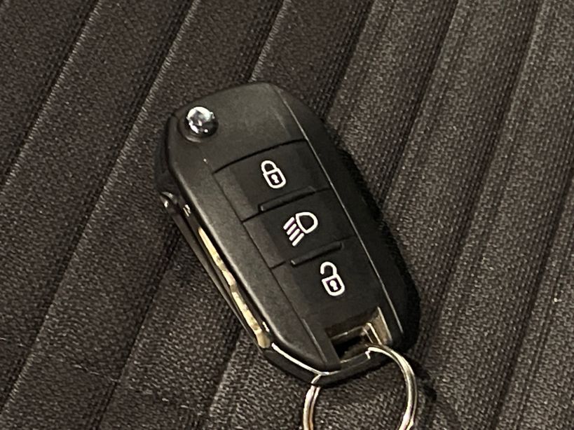 PEUGEOT 208 2024 - Photo n°50