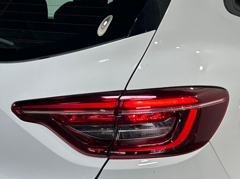 RENAULT CLIO V 2020 - Photo n°8