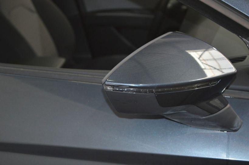 SEAT LEON ST 2019 - Photo n°1
