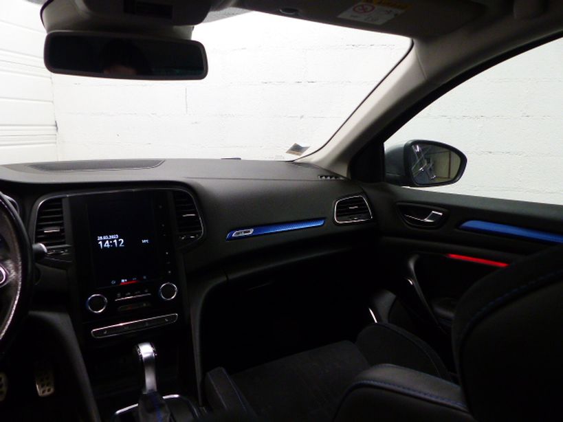 RENAULT MEGANE IV BERLINE 2019 - Photo n°10