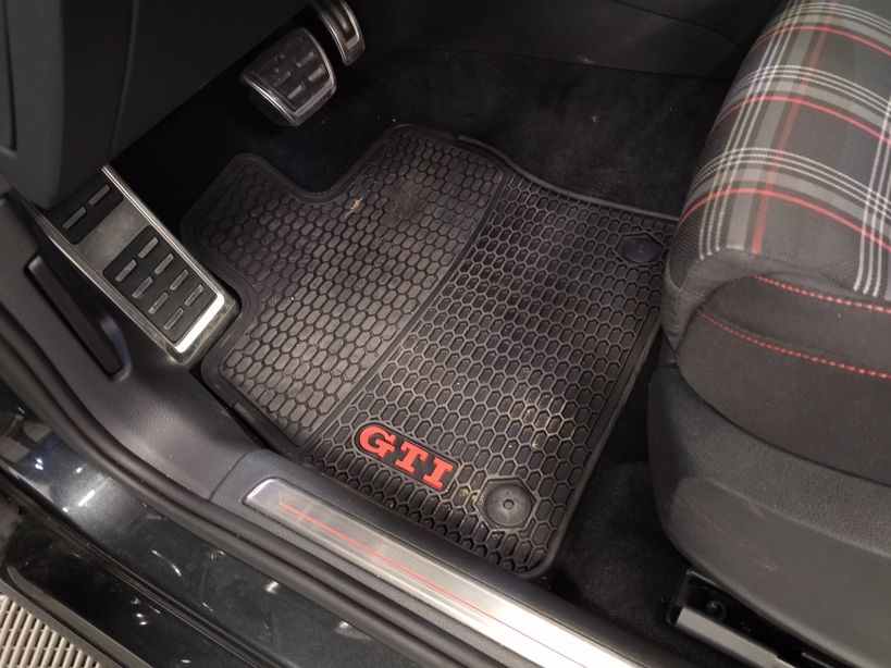 VOLKSWAGEN GOLF 2016 - Photo n°30