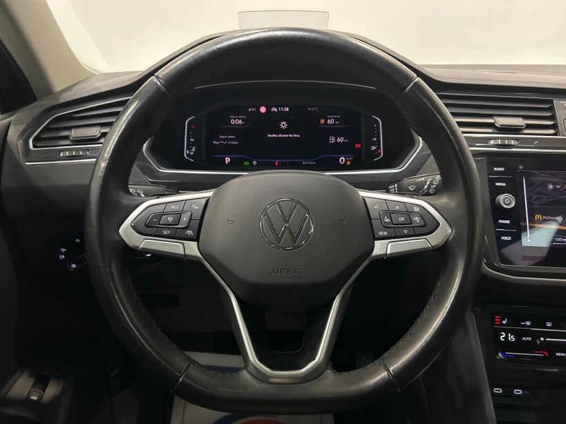 VOLKSWAGEN TIGUAN 2022 - Photo n°11