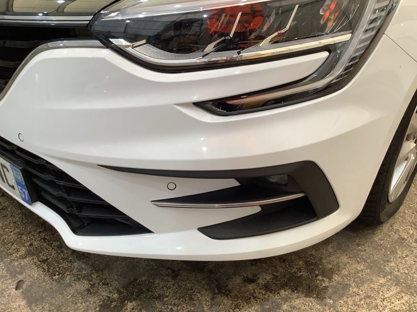 RENAULT MEGANE IV BERLINE 2021 - Photo n°6