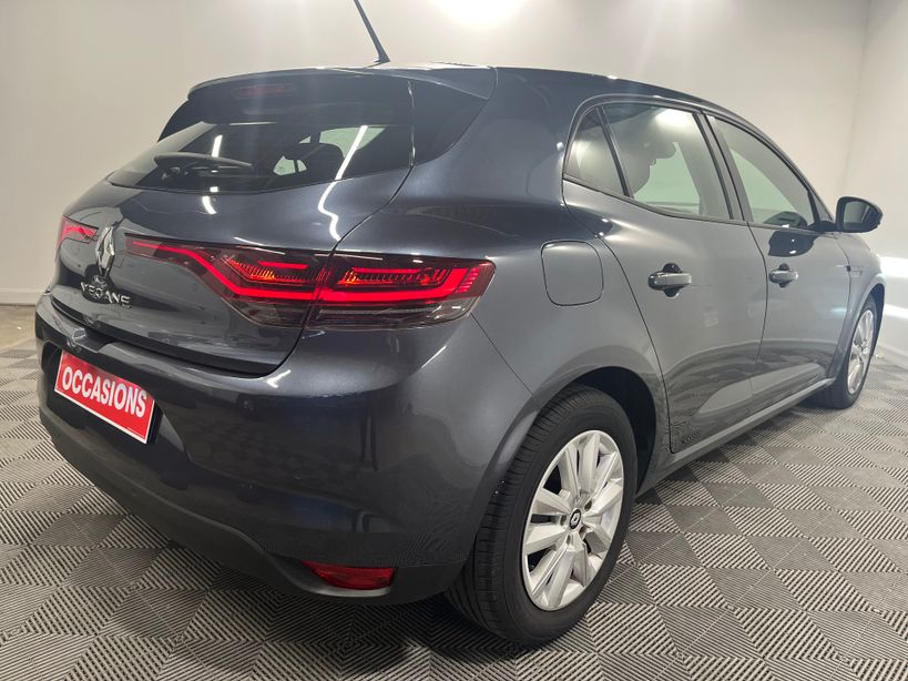 RENAULT MEGANE IV BERLINE 2021 - Photo n°6