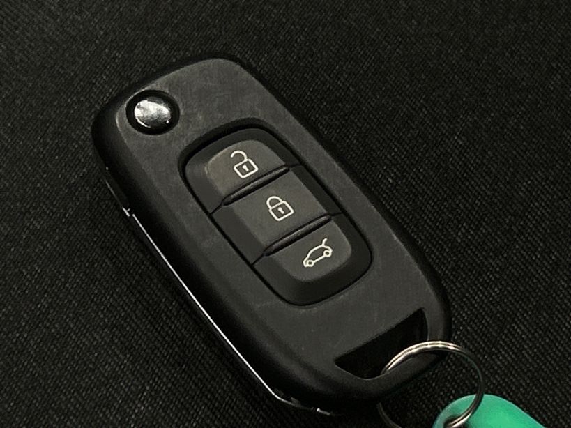 RENAULT CLIO V 2023 - Photo n°36