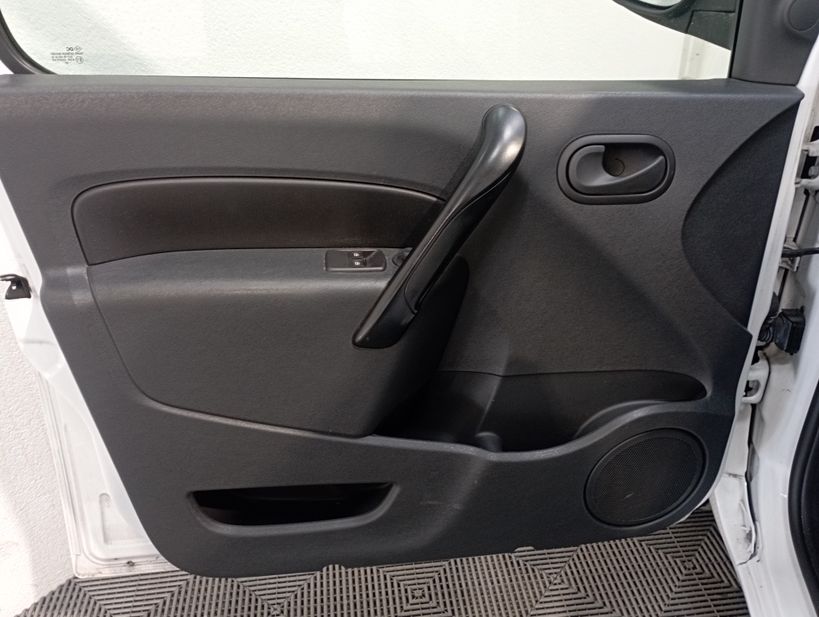RENAULT KANGOO EXPRESS 2020 - Photo n°24