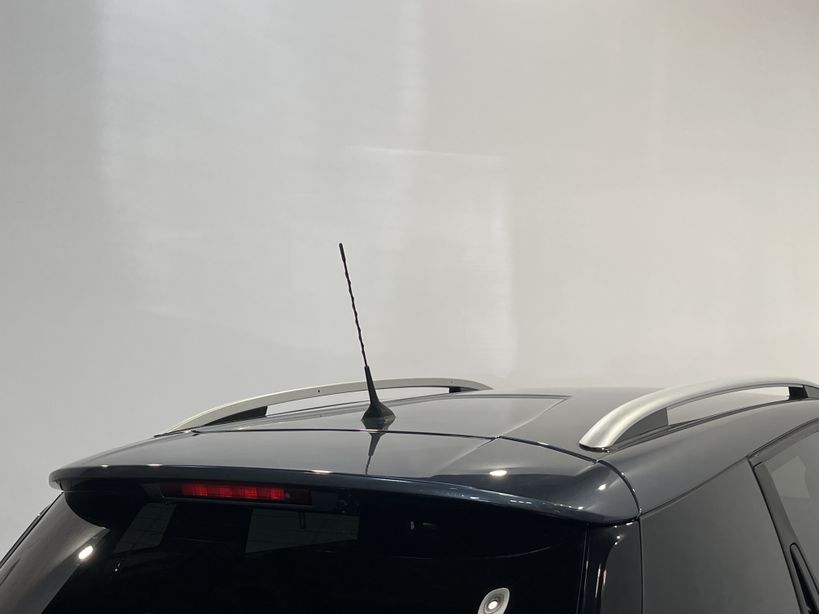 RENAULT CLIO IV ESTATE 2018 - Photo n°14