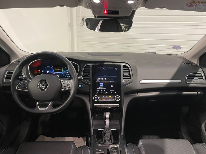 RENAULT MEGANE IV ESTATE 2022 - Photo n°14