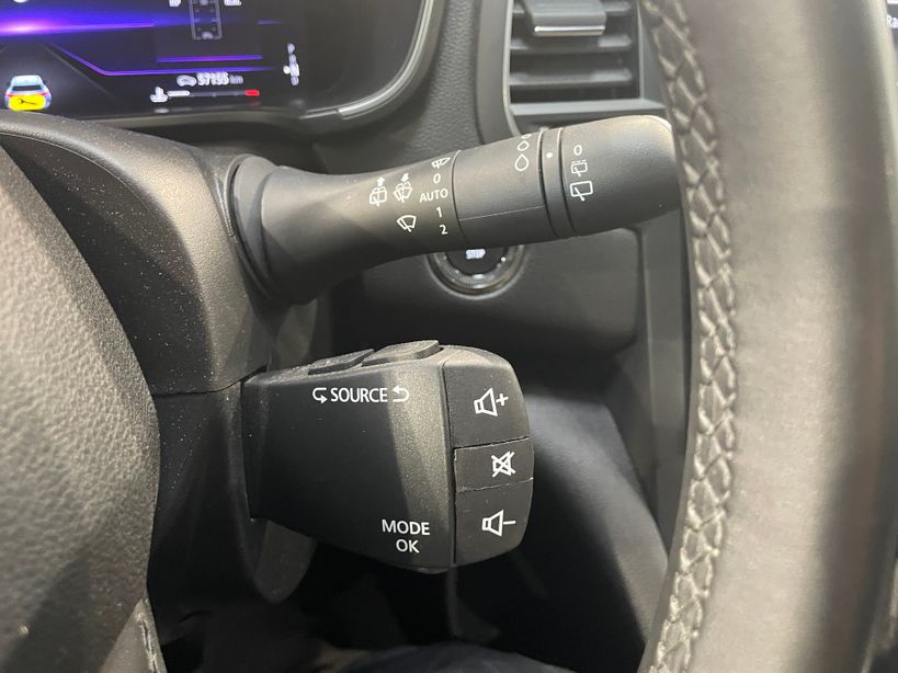 RENAULT MEGANE IV ESTATE 2023 - Photo n°36