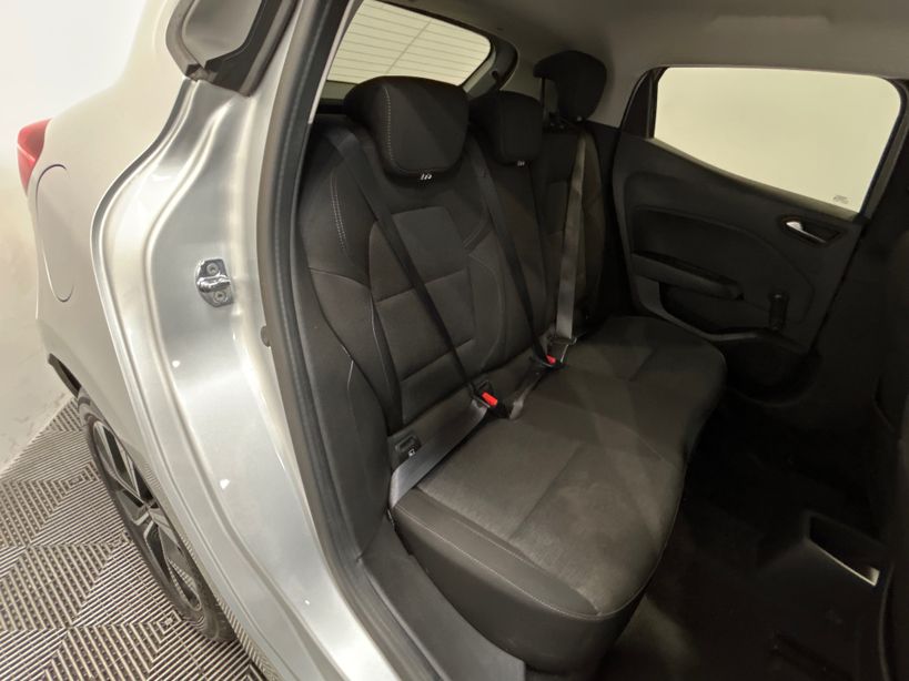 RENAULT CLIO V 2022 - Photo n°30