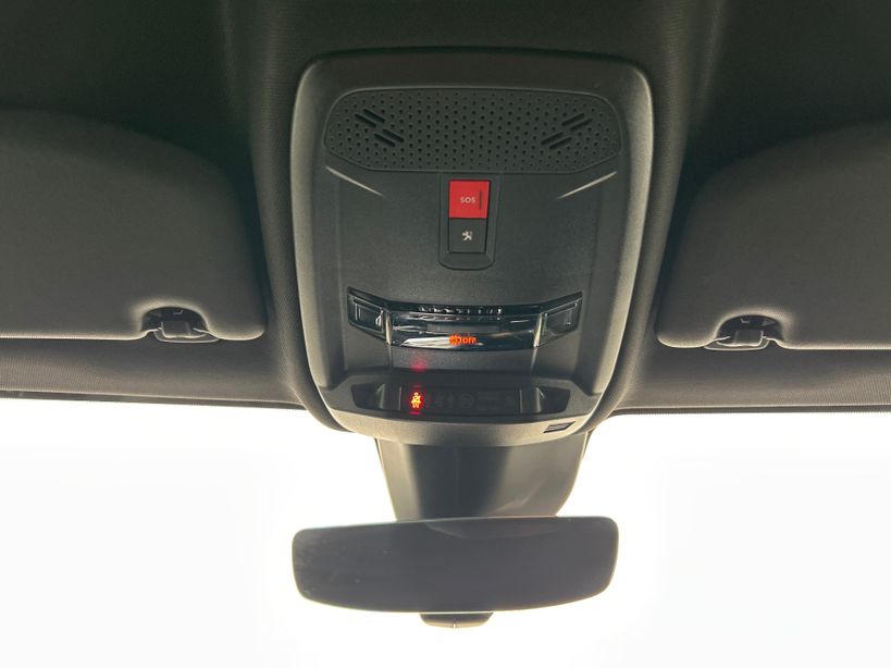 PEUGEOT 208 2023 - Photo n°21