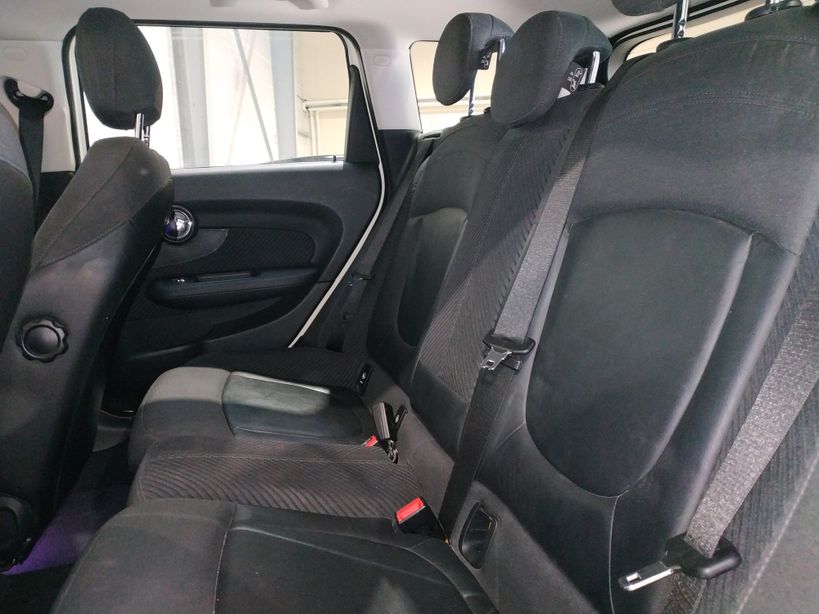 MINI MINI CLUBMAN F54 2016 - Photo n°15