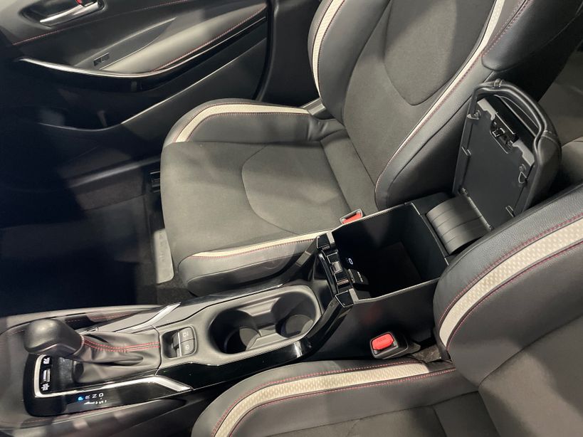 TOYOTA COROLLA TOURING SPORTS HYBRIDE 2023 - Photo n°20