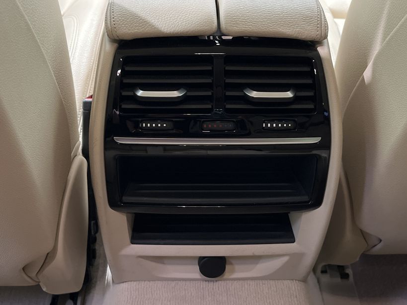 BMW SERIE 5 TOURING G31 2017 - Photo n°45