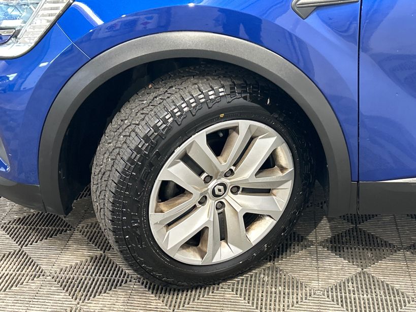 RENAULT CAPTUR 2021 - Photo n°10