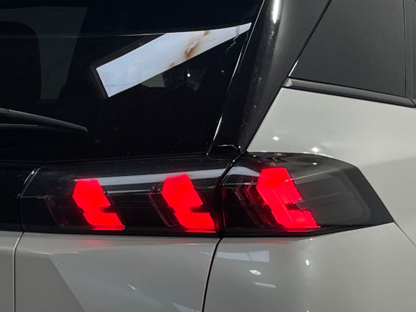 PEUGEOT 2008 2023 - Photo n°8