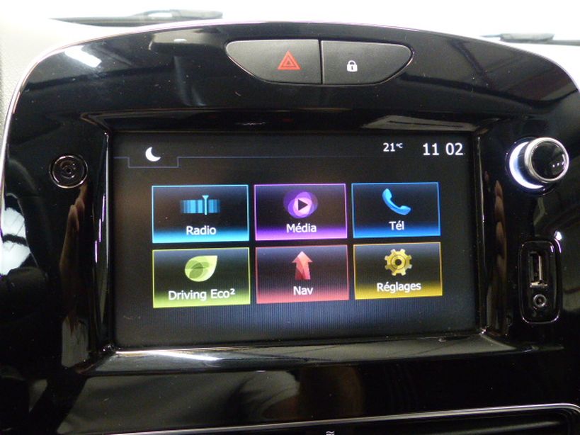 RENAULT CLIO IV 2019 - Photo n°7