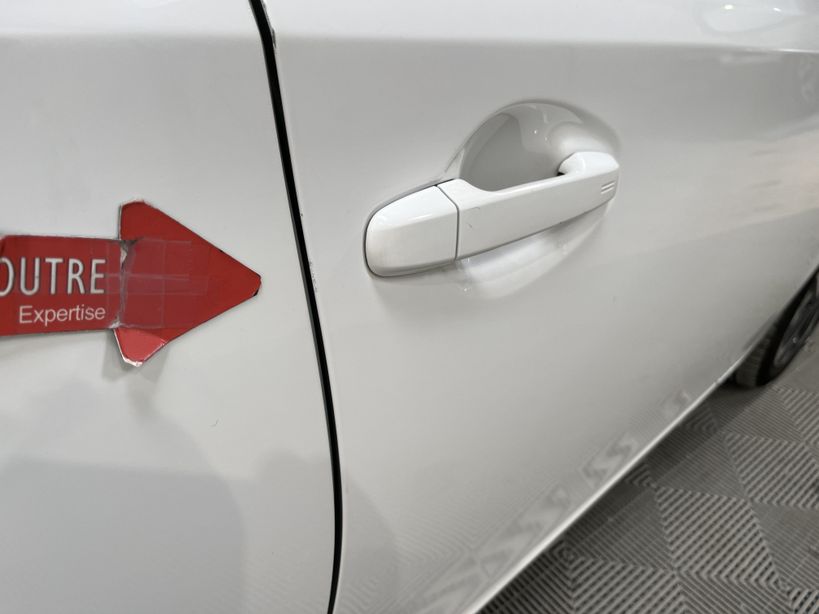 TOYOTA AURIS MY17 2018 - Photo n°11