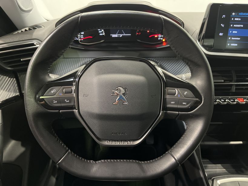 PEUGEOT 2008 BUSINESS 2020 - Photo n°11