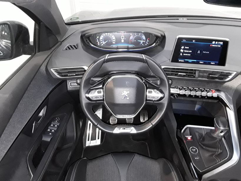 PEUGEOT 5008 2018 - Photo n°7