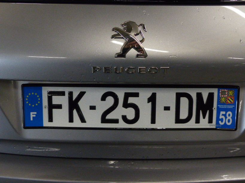 PEUGEOT 308 2019 - Photo n°1